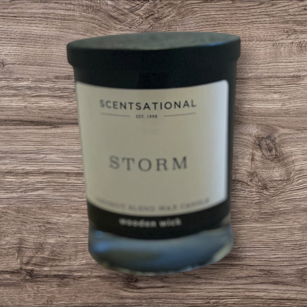 Scentsational Storm Candle - Elegant Black